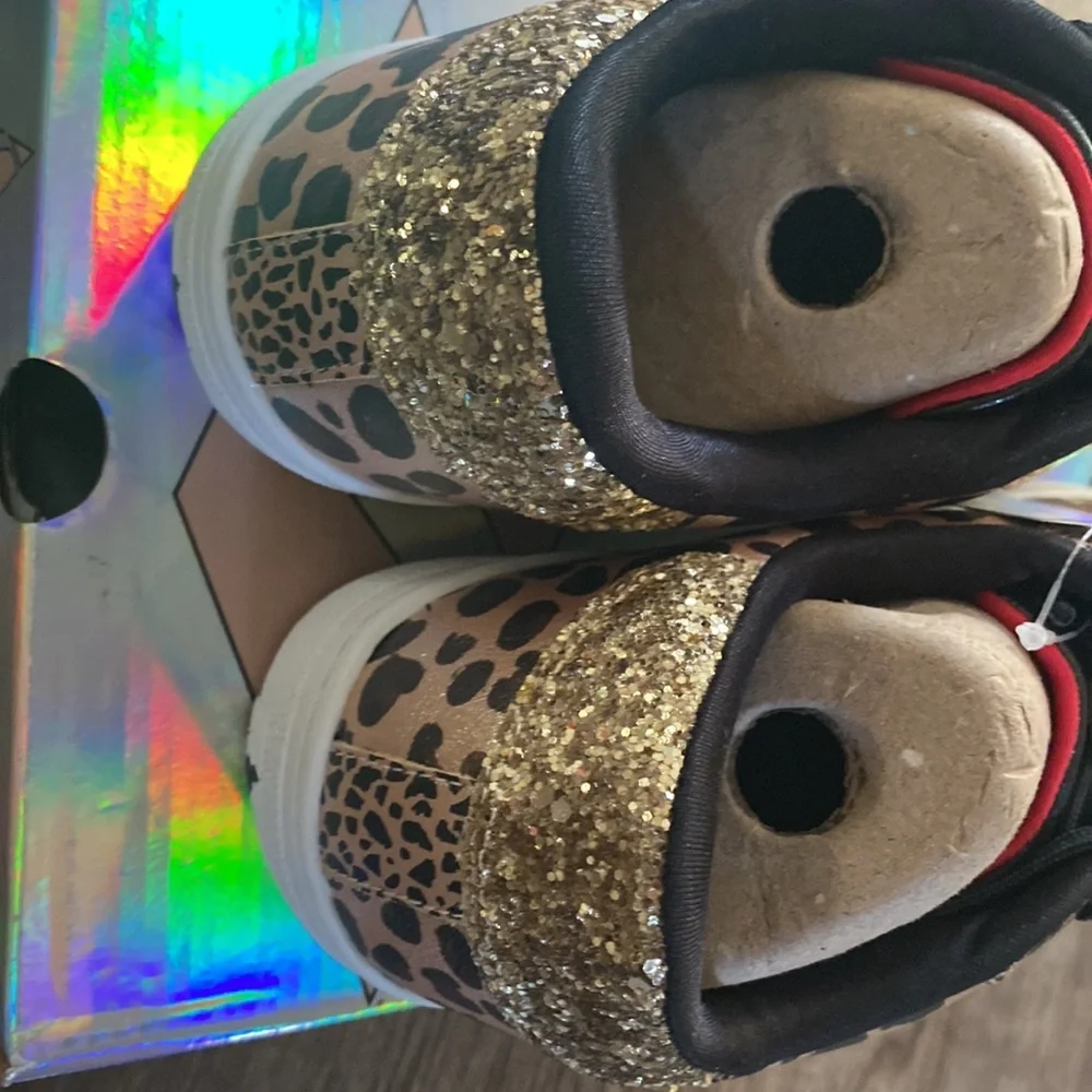 Skechers Shoes Girls Size 5 Sparkle Sneakers Black Gold Youth Lace Up